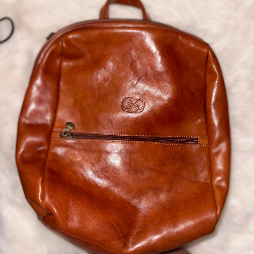 MODI leather backpack
